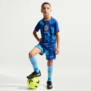 Alternative view of England 2026 Stadium Goalkeeper Big Kids' Nike Dri-FIT Soccer Replica Short-Sleeve Jersey