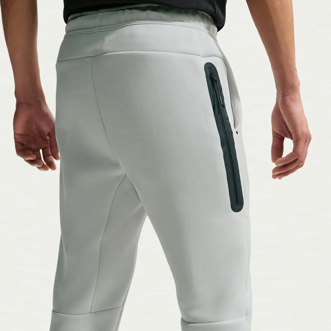 Netherlands Tech Fleece Men's Nike Soccer Joggers - Image 2
